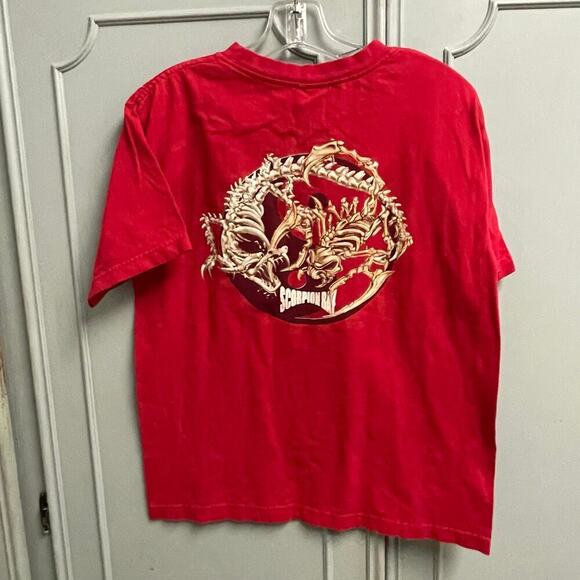 Top Heavy Vintage XL Red Short Sleeve Scorpion Bay Grunge Y2K 90s - Picture 4 of 4